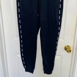 Hollister Logo Skinny Fleece Jogger Pants